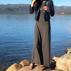 Grey,short sleeve and comfy and casual 🌞